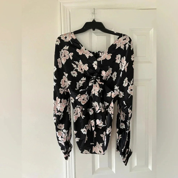 NWT Cinq à Sept Yesenia Floral Tie-Front Silk Blouse Black/ Blush Pink - Picture 9 of 11